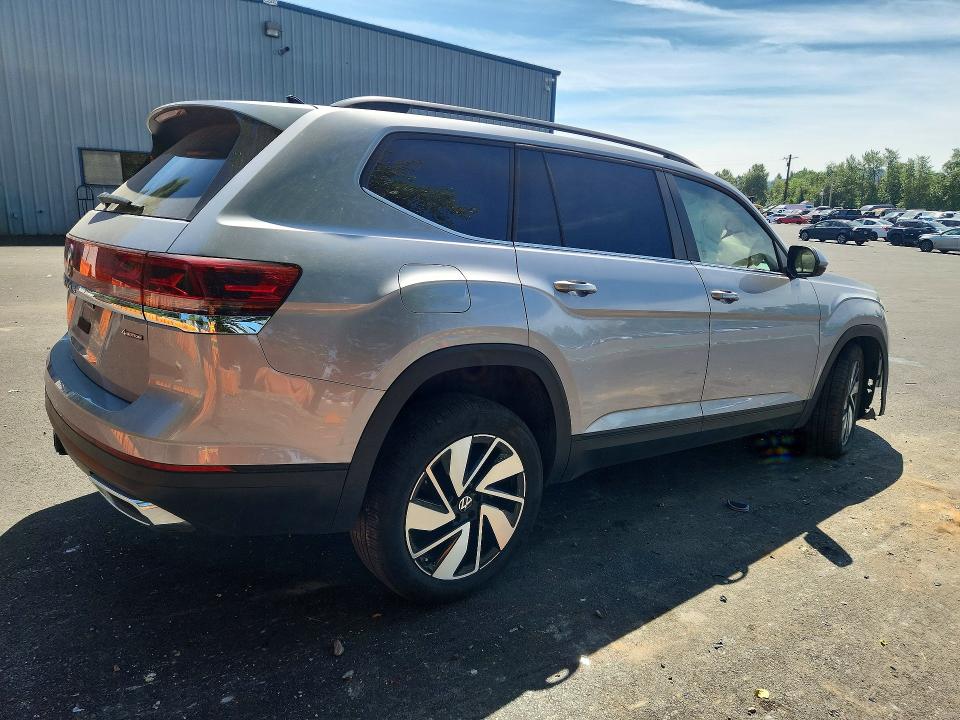 58184126 :رقم المزاد ، 1V2HR2CA2SC572616 vin ، 2025 Volkswagen Atlas مزاد بيع
