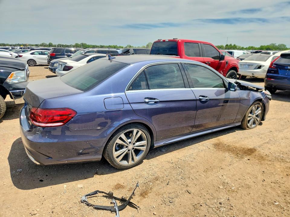 2015 Mercedes-benz E მანქანა იყიდება აუქციონზე, vin: WDDHF5KB2FB133309, აუქციონის ნომერი: 55612496
