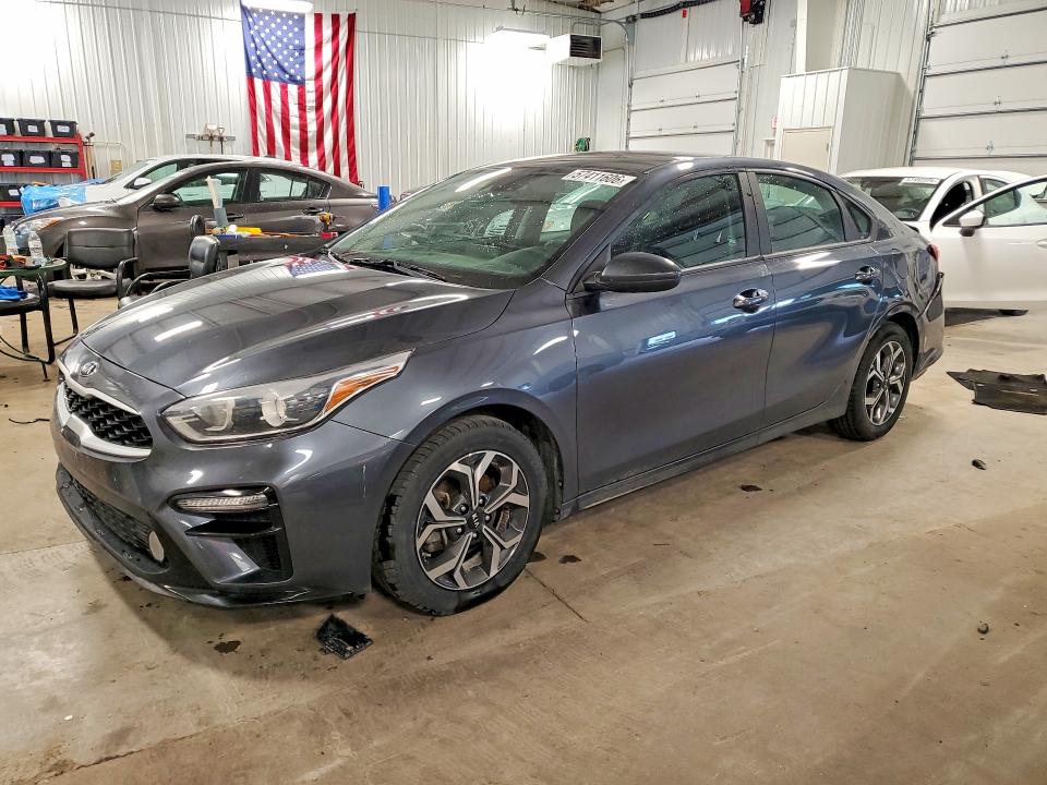 2020 Kia Forte მანქანა იყიდება აუქციონზე, vin: 3KPF24AD1LE238657, აუქციონის ნომერი: 57411606