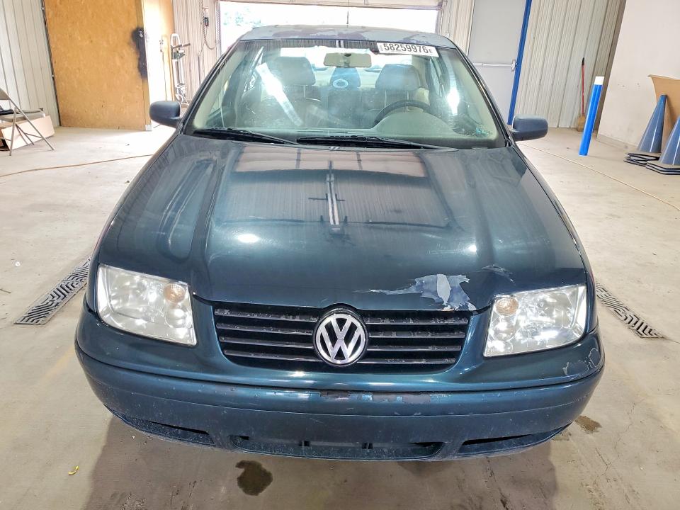 58259976 :رقم المزاد ، 3VWST29M01M028605 vin ، 2001 Volkswagen Jetta مزاد بيع