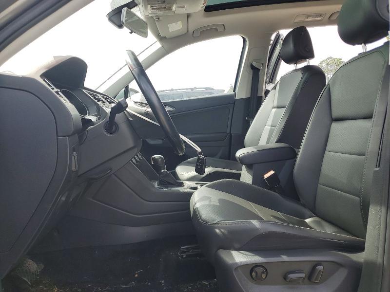 Продажа на аукционе авто 2018 Volkswagen Tiguan, vin: 3VV2B7AX9JM076999, номер лота: 55980166