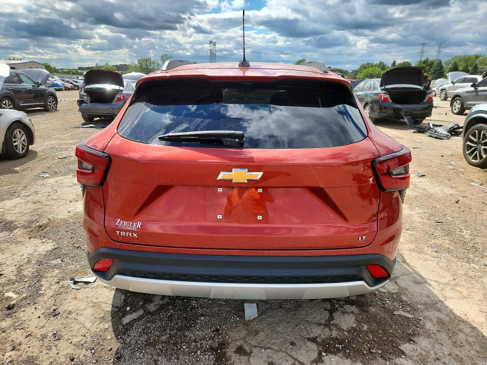 Продажа на аукционе авто 2024 Chevrolet Trax, vin: KL77LHE24RC117099, номер лота: 57532806