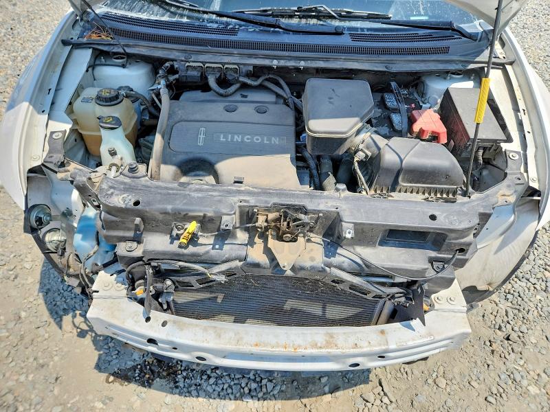 58575916 :رقم المزاد ، 2LMDJ8JK6FBL31394 vin ، 2015 Lincoln Mkx مزاد بيع