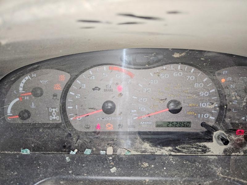 58628856 :رقم المزاد ، 5TDBT48AX2S079956 vin ، 2002 Toyota Sequoia مزاد بيع
