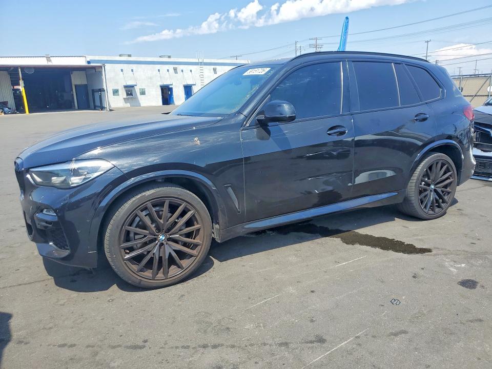 58151726 :رقم المزاد ، 5UXCR4C03M9G06563 vin ، 2021 Bmw X5 مزاد بيع