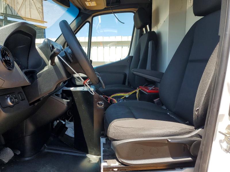 56834206 :رقم المزاد ، WD4PF0CD7KP039020 vin ، 2019 Mercedes-benz Sprinter مزاد بيع