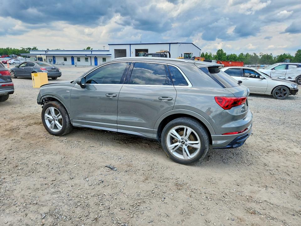 2021 Audi Q3 მანქანა იყიდება აუქციონზე, vin: WA1DECF37M1020469, აუქციონის ნომერი: 58750676