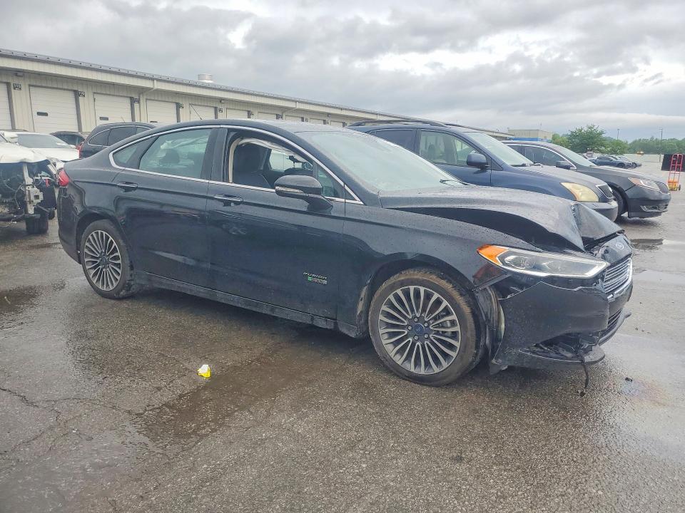 Продажа на аукционе авто 2017 Ford Fusion, vin: 3FA6P0SU3HR151972, номер лота: 57174016