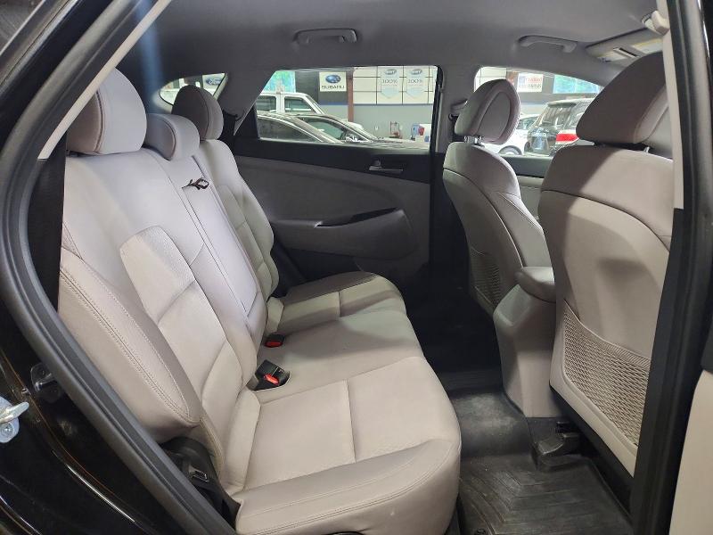 2016 Hyundai Tucson მანქანა იყიდება აუქციონზე, vin: KM8J3CA22GU043878, აუქციონის ნომერი: 56132606