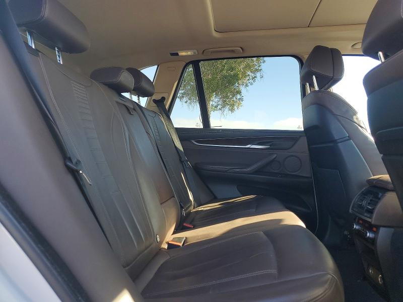 58138516 :رقم المزاد ، 5UXKR0C55F0K66482 vin ، 2015 Bmw X5 مزاد بيع