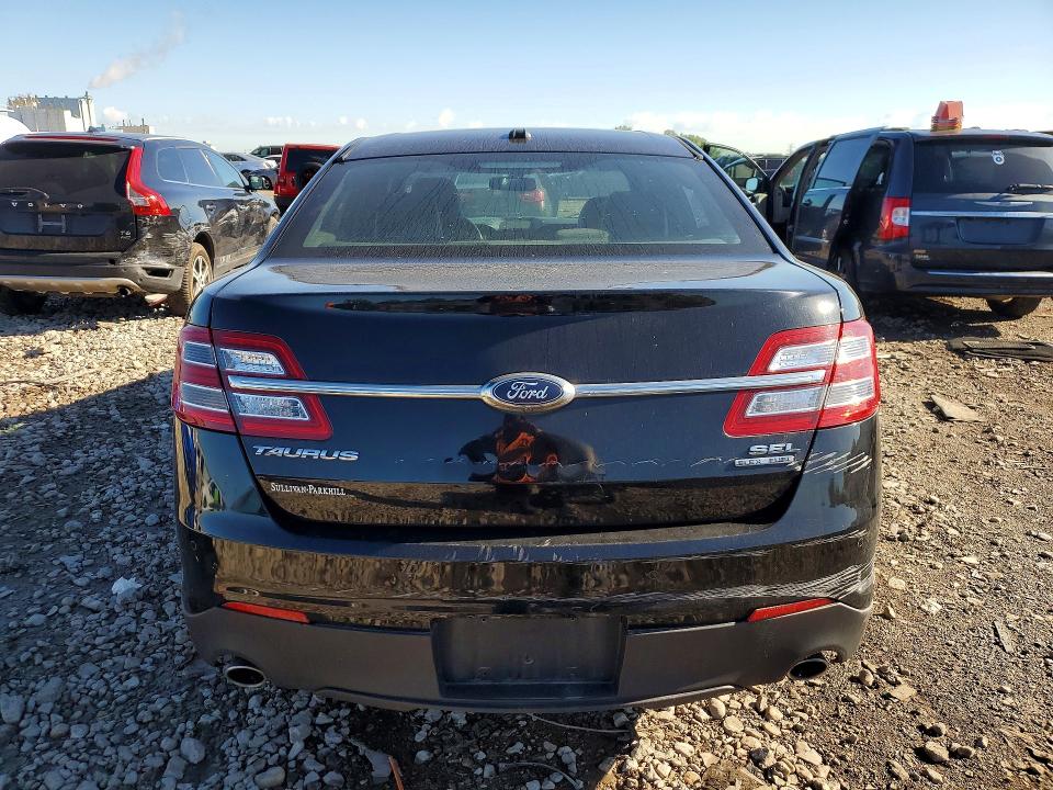 57487186 :رقم المزاد ، 1FAHP2E8XGG135955 vin ، 2016 Ford Taurus مزاد بيع