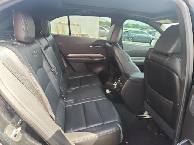 57557066 :رقم المزاد ، 1GYFZDR4XMF077257 vin ، 2021 Cadillac Xt4 مزاد بيع