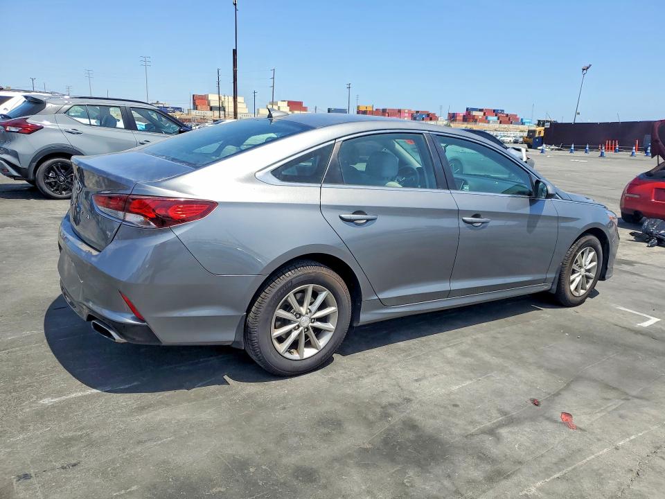 2018 Hyundai Sonata მანქანა იყიდება აუქციონზე, vin: 5NPE24AF3JH696335, აუქციონის ნომერი: 56787116