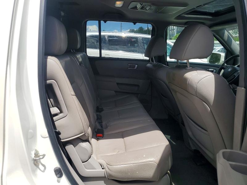 56943296 :رقم المزاد ، 5FNYF4H96EB051555 vin ، 2014 Honda Pilot مزاد بيع