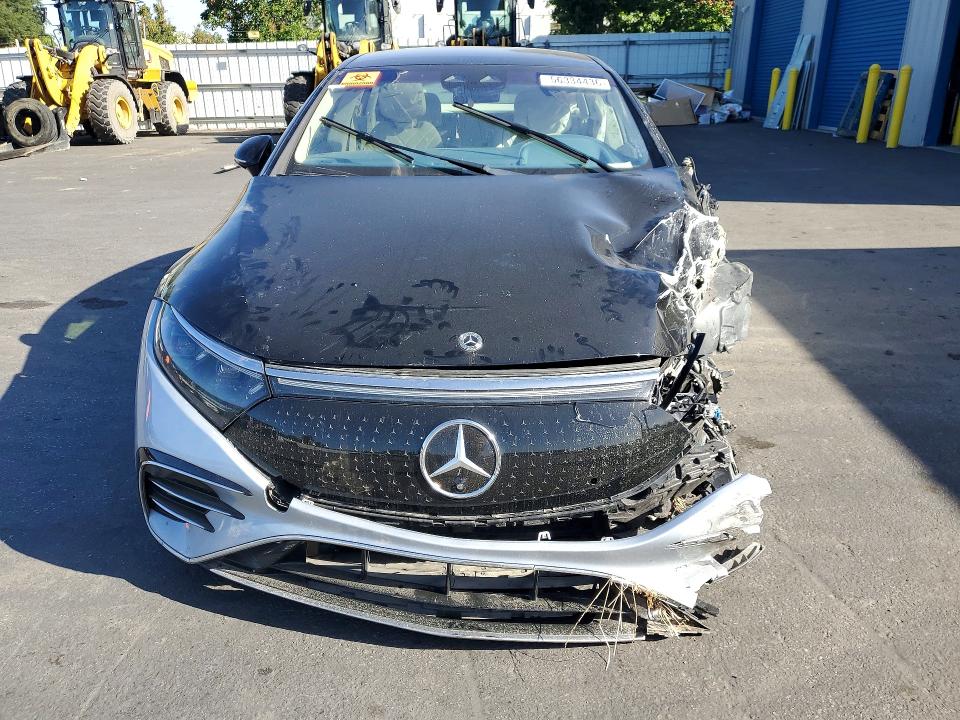 56334436 :رقم المزاد ، W1KCG4EB7NA016049 vin ، 2022 Mercedes-benz Eqs Sedan مزاد بيع