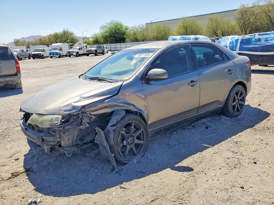58317606 :رقم المزاد ، KNAFW4A31B5359515 vin ، 2011 Kia Forte مزاد بيع