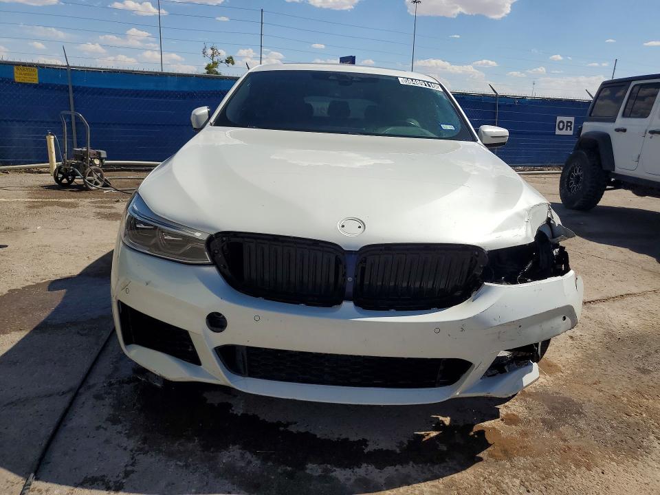 Продаж на аукціоні авто 2018 Bmw 640, vin: WBAJV6C5XJBJ99819, номер лоту: 58489116