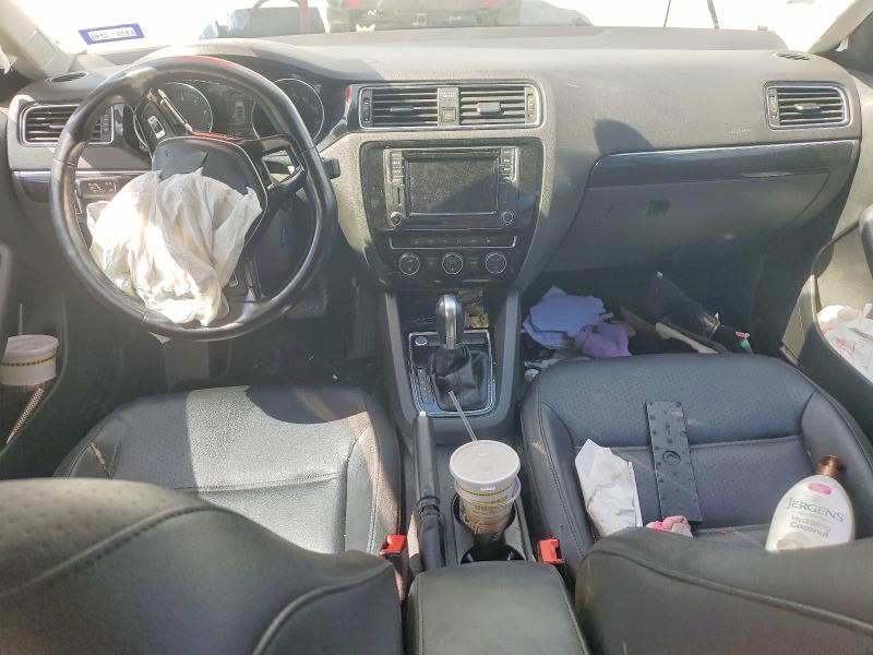 Продажа на аукционе авто 2017 Volkswagen Jetta, vin: 3VWL17AJ8HM398932, номер лота: 58200046