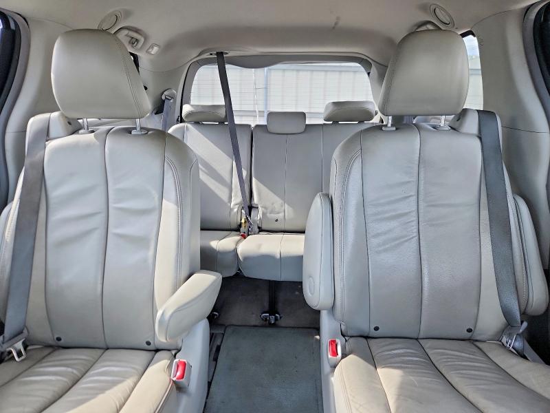 2013 Toyota Sienna მანქანა იყიდება აუქციონზე, vin: 5TDDK3DC3DS057913, აუქციონის ნომერი: 58187276
