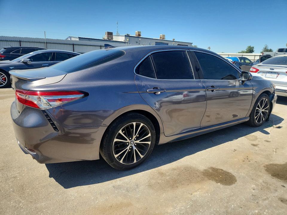 Aukcja sprzedaży 2019 Toyota Camry, vin: 4T1B11HK0KU810057, numer aukcji: 57500016