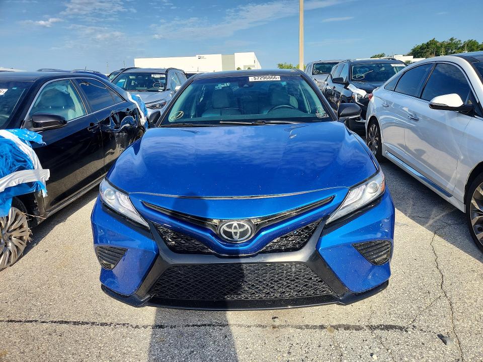 Продаж на аукціоні авто 2018 Toyota Camry, vin: 4T1B61HK5JU067654, номер лоту: 57296866