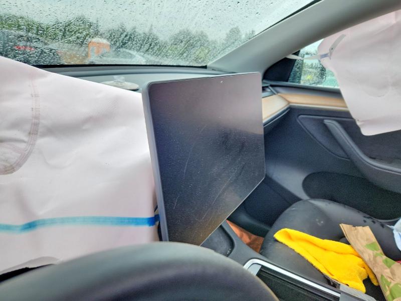 2025 Tesla Model Y მანქანა იყიდება აუქციონზე, vin: 7SAYGDEE8SF258297, აუქციონის ნომერი: 58355546
