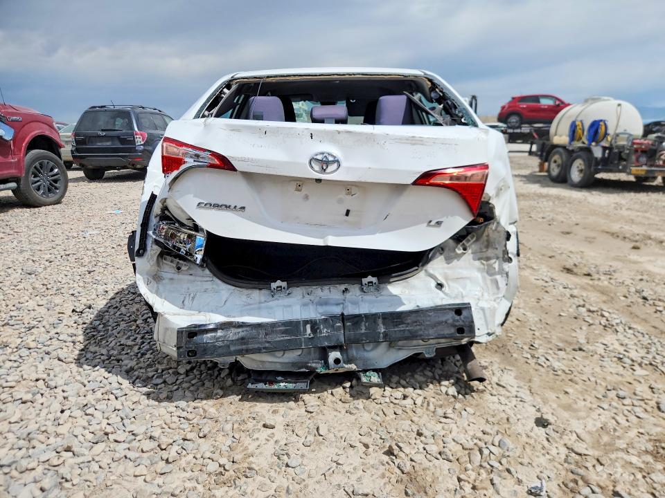 56112366 :رقم المزاد ، 2T1BURHE1KC223934 vin ، 2019 Toyota Corolla مزاد بيع