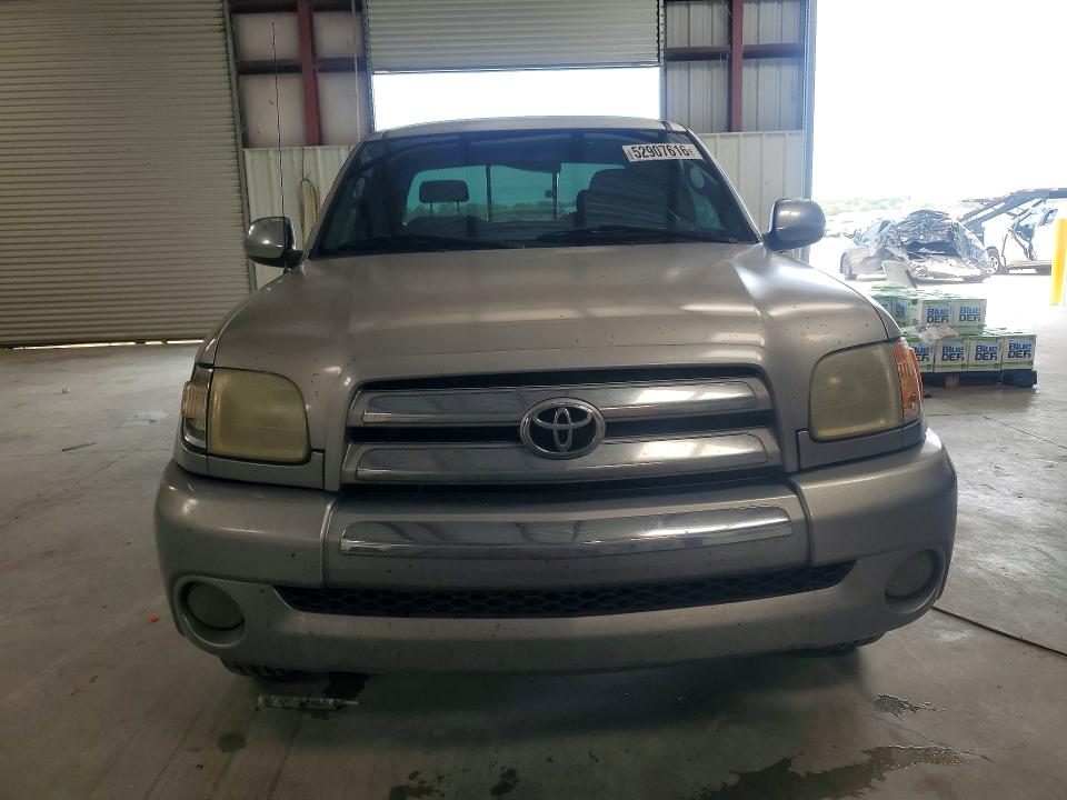 52907616 :رقم المزاد ، 5TBRN34174S438152 vin ، 2004 Toyota Tundra مزاد بيع