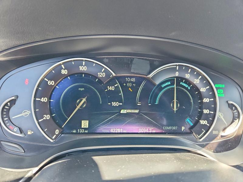 56523286 :رقم المزاد ، WBAJA9C52KB254309 vin ، 2019 Bmw 530e مزاد بيع