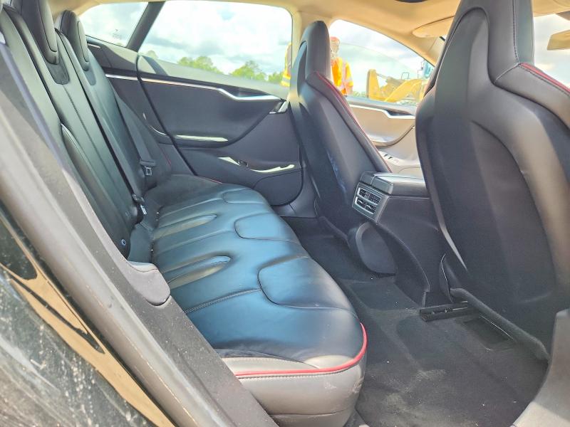 Продажа на аукционе авто 2013 Tesla Model S, vin: 5YJSA1CPXDFP10826, номер лота: 57903216