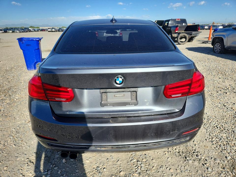 56718256 :رقم المزاد ، WBA8E1C51JA167509 vin ، 2018 Bmw 330e مزاد بيع