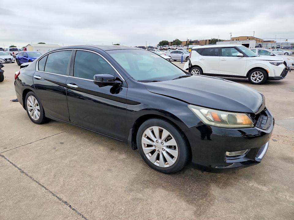 56798556 :رقم المزاد ، 1HGCR2F85DA052365 vin ، 2013 Honda Accord مزاد بيع