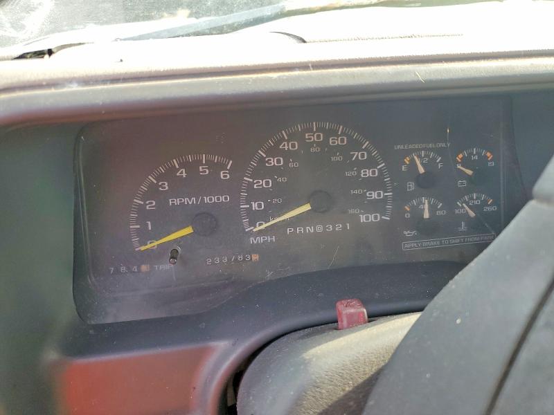 Продажа на аукционе авто 1998 Chevrolet Tahoe, vin: 3GNEK18R0WG124791, номер лота: 51993646