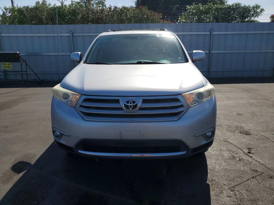 55810026 :رقم المزاد ، 5TDDK3EH6BS089522 vin ، 2011 Toyota Highlander مزاد بيع