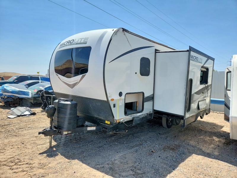 57199426 :رقم المزاد ، 4X4TFLW29PD455772 vin ، 2023 Forest River Flagstaff Micro Lite مزاد بيع