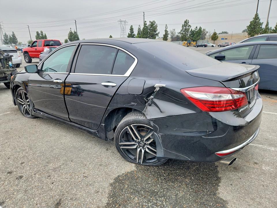Продаж на аукціоні авто 2017 Honda Accord, vin: 1HGCR2F51HA055498, номер лоту: 55930586