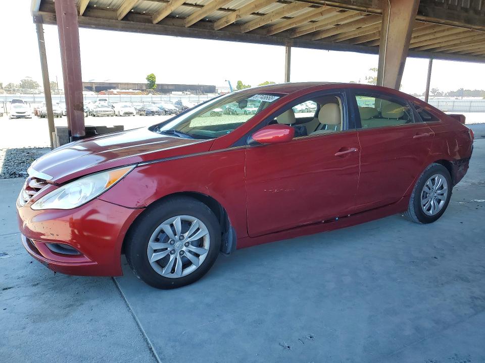 57748666 :رقم المزاد ، 5NPEB4AC2CH320220 vin ، 2012 Hyundai Sonata مزاد بيع