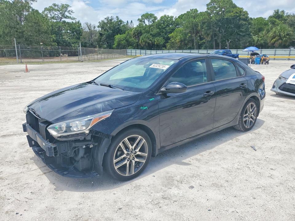 2019 Kia Forte მანქანა იყიდება აუქციონზე, vin: 3KPF34AD1KE040883, აუქციონის ნომერი: 56329236