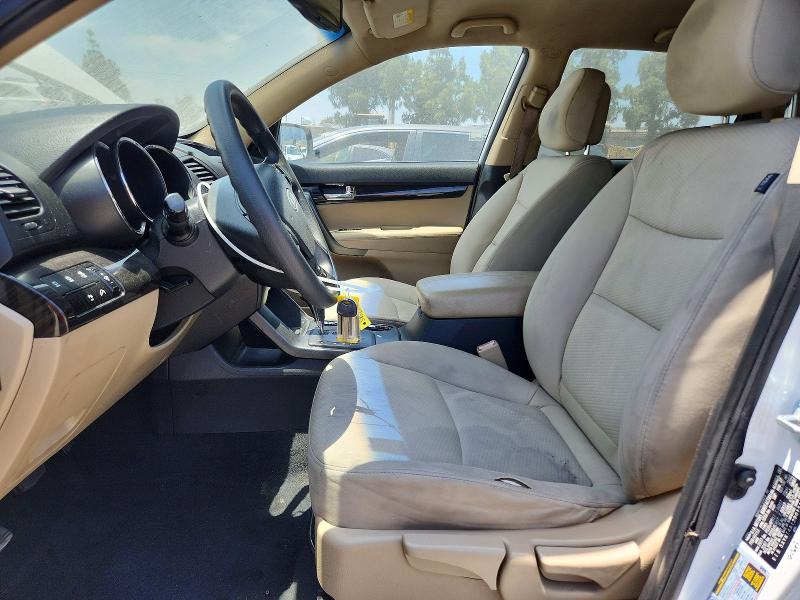 2011 Kia Sorento მანქანა იყიდება აუქციონზე, vin: 5XYKT4A12BG154592, აუქციონის ნომერი: 85977305