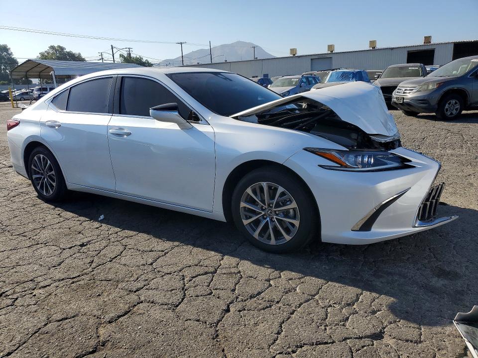 2025 Lexus Es 350 მანქანა იყიდება აუქციონზე, vin: 58ACZ1B17SU189471, აუქციონის ნომერი: 58245936
