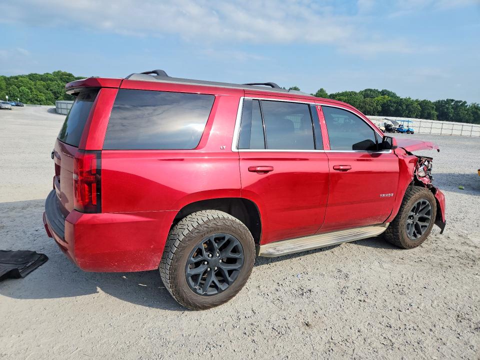 59064906 :رقم المزاد ، 1GNSCBKC8FR170010 vin ، 2015 Chevrolet Tahoe مزاد بيع