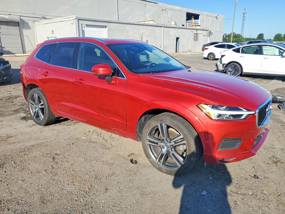 57013886 :رقم المزاد ، LYV102RK7KB183603 vin ، 2019 Volvo Xc60 مزاد بيع