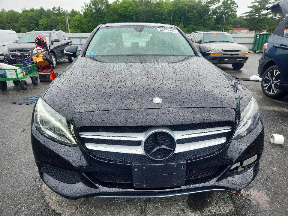 2015 Mercedes-benz C მანქანა იყიდება აუქციონზე, vin: 55SWF4KB4FU048902, აუქციონის ნომერი: 58101186