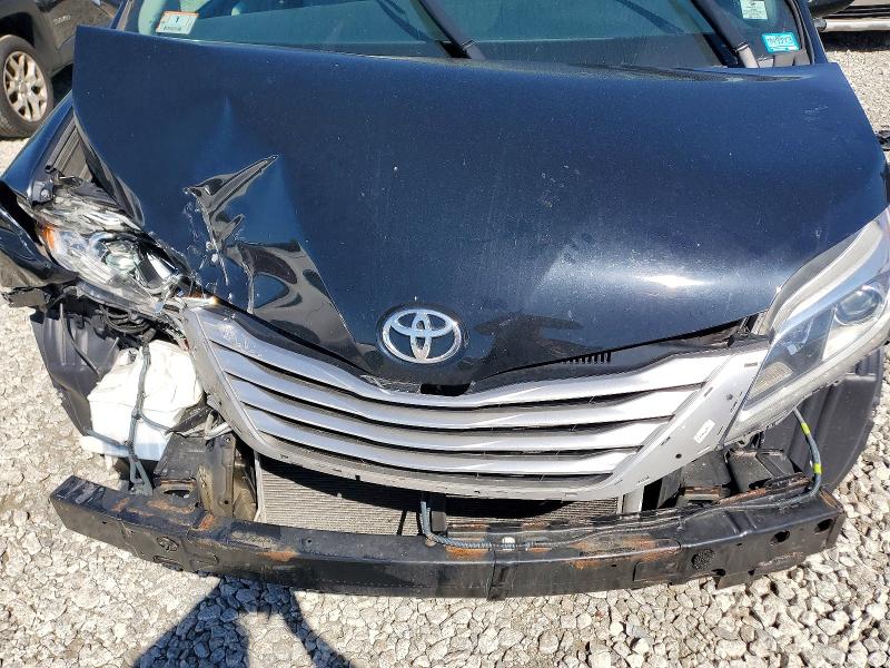 Продажа на аукционе авто 2017 Toyota Sienna, vin: 5TDDZ3DC8HS155322, номер лота: 55509396