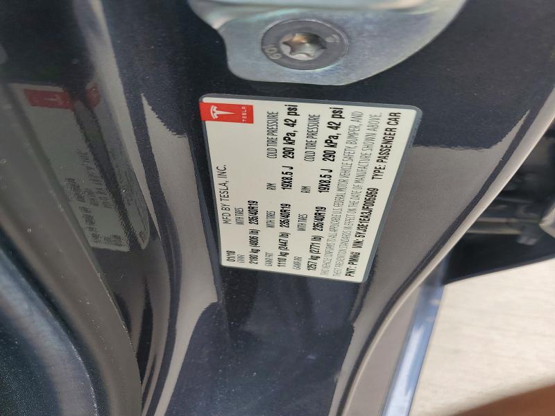 56188016 :رقم المزاد ، 5YJ3E1EA3JF005959 vin ، 2018 Tesla Model 3 مزاد بيع