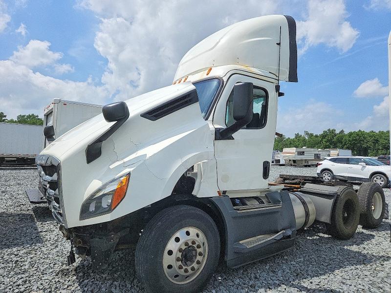 2020 Freightliner Cascadia 126 მანქანა იყიდება აუქციონზე, vin: 3AKJHLDV3LSLF0836, აუქციონის ნომერი: 49840126