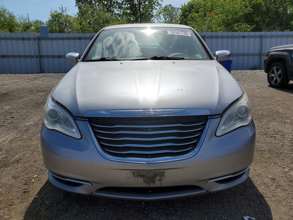 2013 Chrysler 200 მანქანა იყიდება აუქციონზე, vin: 1C3CCBCG6DN691010, აუქციონის ნომერი: 55561786