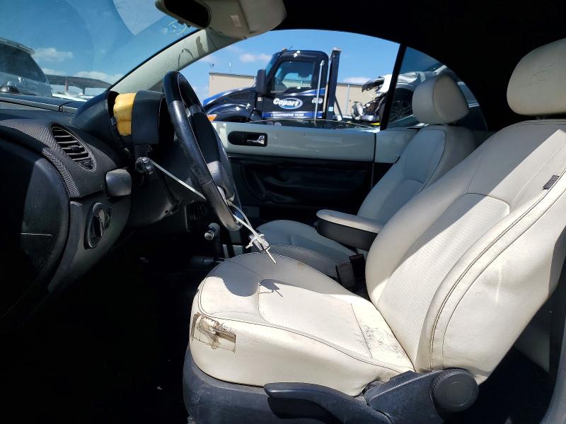 57825866 :رقم المزاد ، 3VWFF31Y17M420854 vin ، 2007 Volkswagen New Beetle مزاد بيع