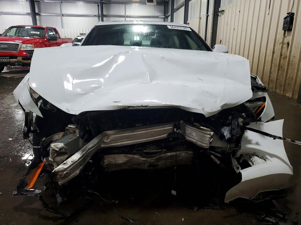 Продажа на аукционе авто 2015 Audi A6, vin: WAUGFAFC5FN034318, номер лота: 56420726