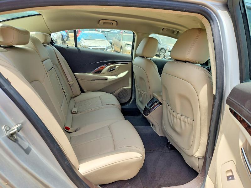 55474956 :رقم المزاد ، 1G4G45G35GF240700 vin ، 2016 Buick Lacrosse مزاد بيع
